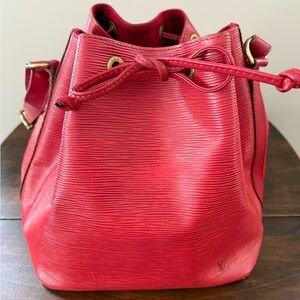 Elegant Red Bucket Bag